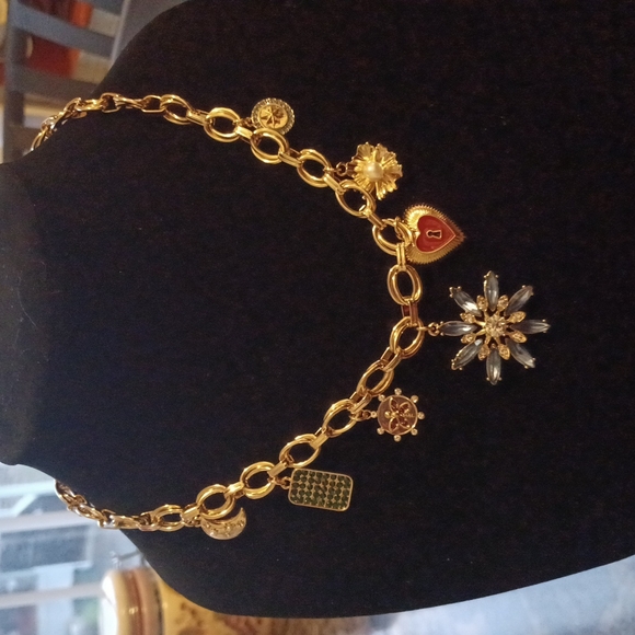 Necklace - Picture 5 of 5